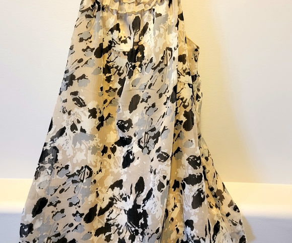 Vero Moda tie halter blouse. Size S. Brown and cream. - Picture 3 of 4